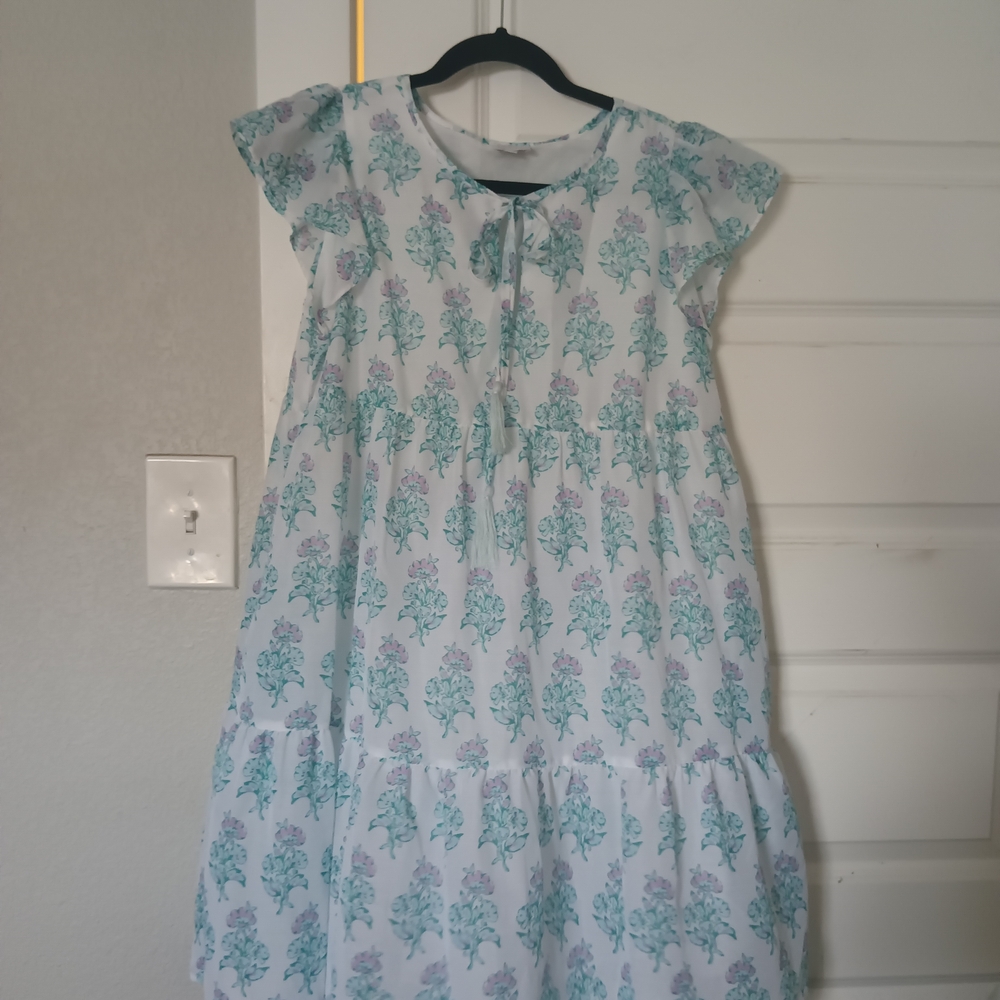 Elegant White and Blue Floral Mini Dress